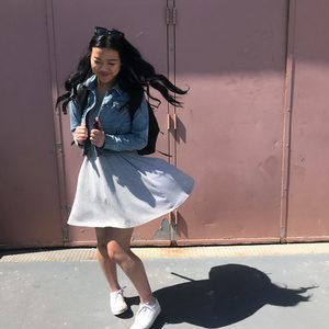 Meet your Posher, Gloria